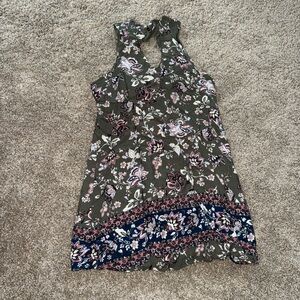 Francesca's Collections Green and White Halter Sundress- NEW WITH TAG, S